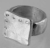 Saundra Messinger Square Ring With Seven Diamonds-Silver-size 7.5