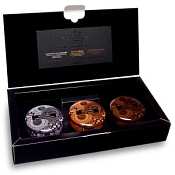 Voluspa Set of Three 4.5 oz Black Tins